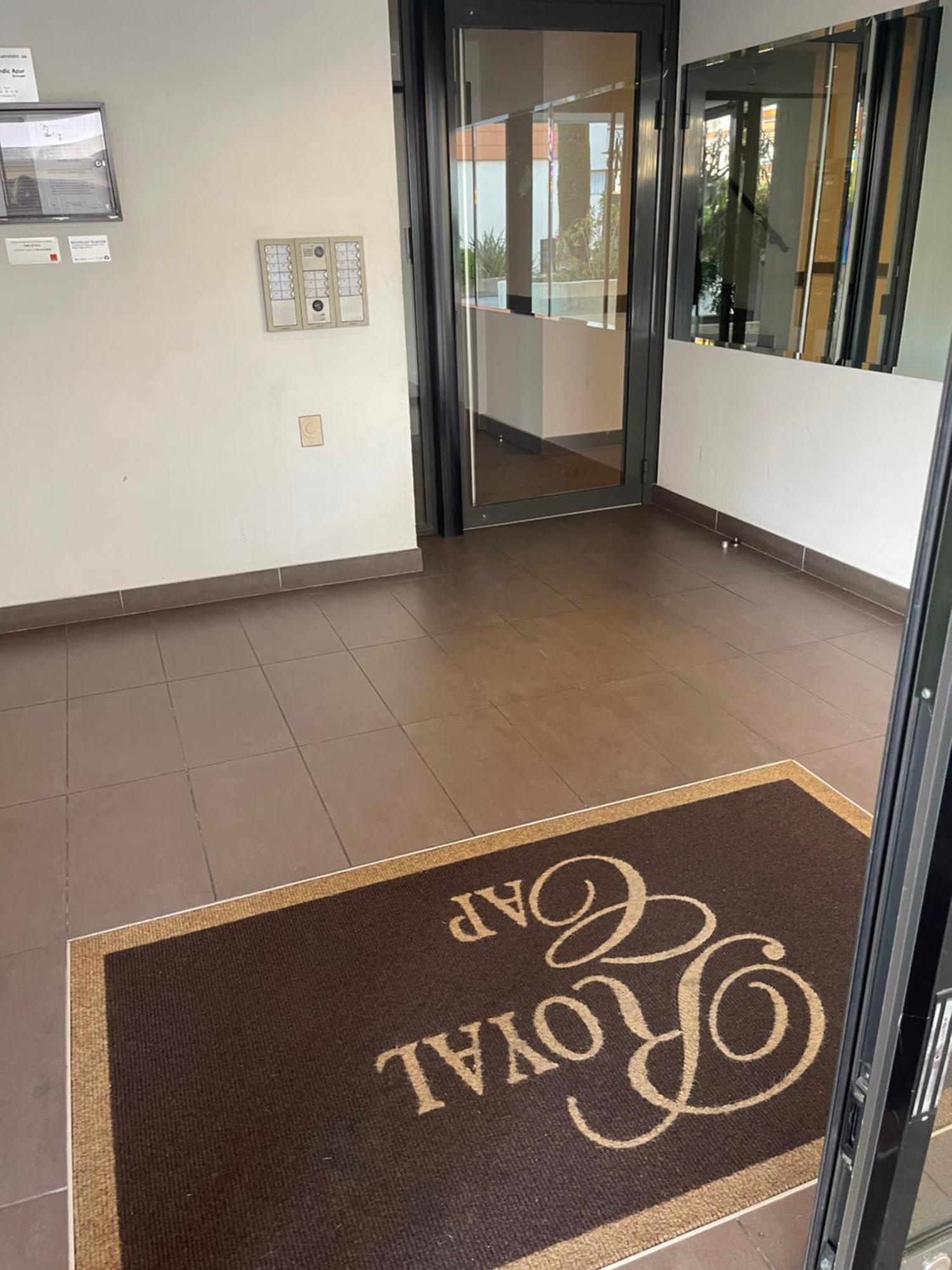 Loubet Plage- Entre Et Cannes Appartement *