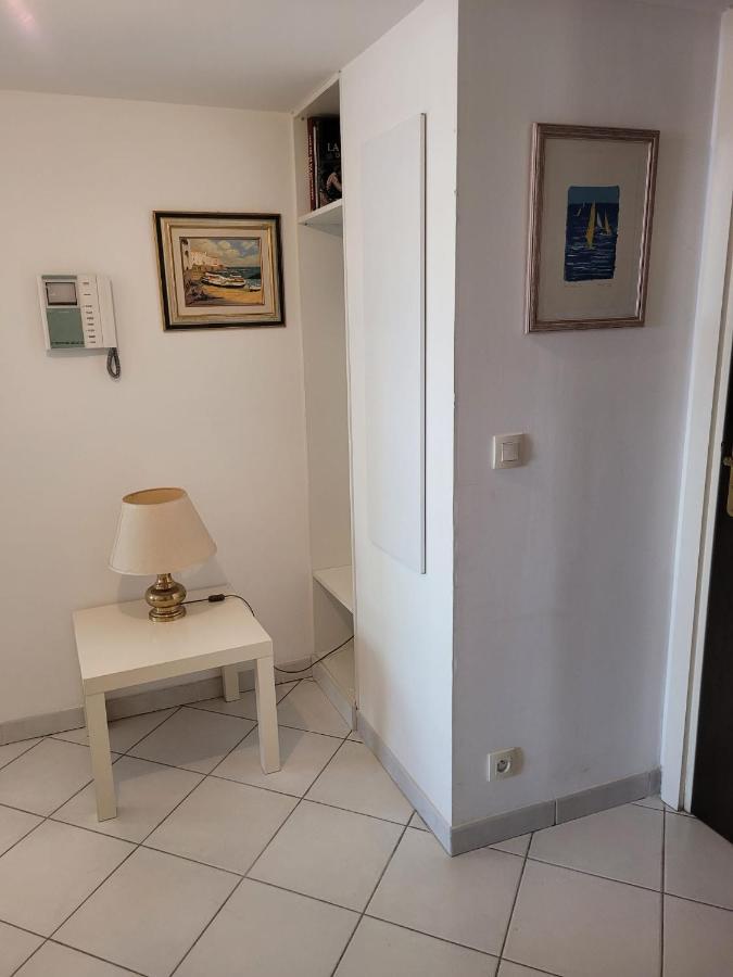 Loubet Plage- Entre Et Cannes