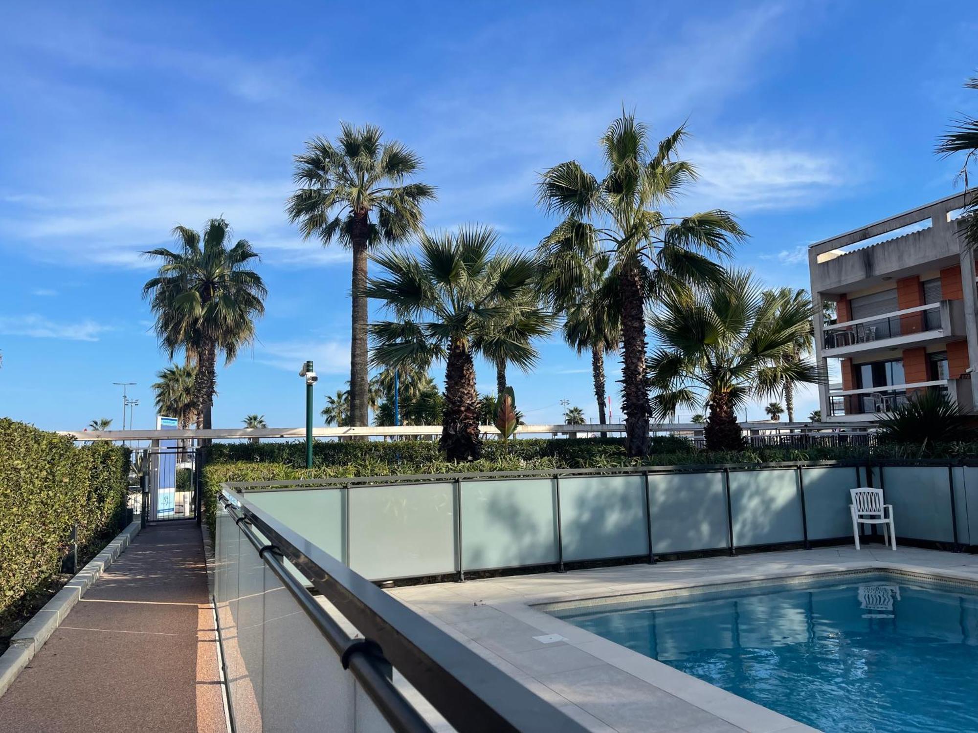 Apartment Loubet Plage- Entre Et Cannes *