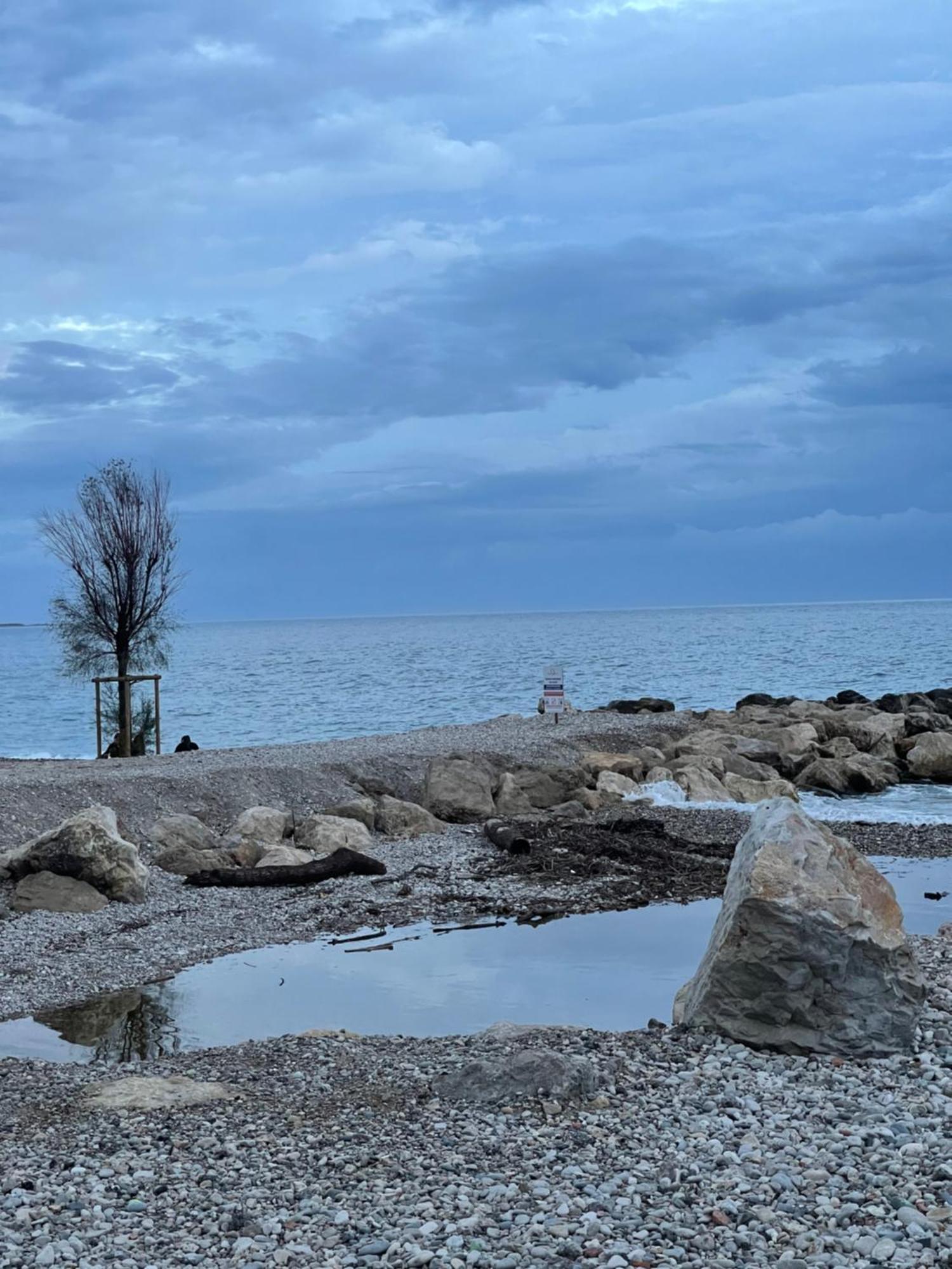 Loubet Plage- Entre Et Cannes *